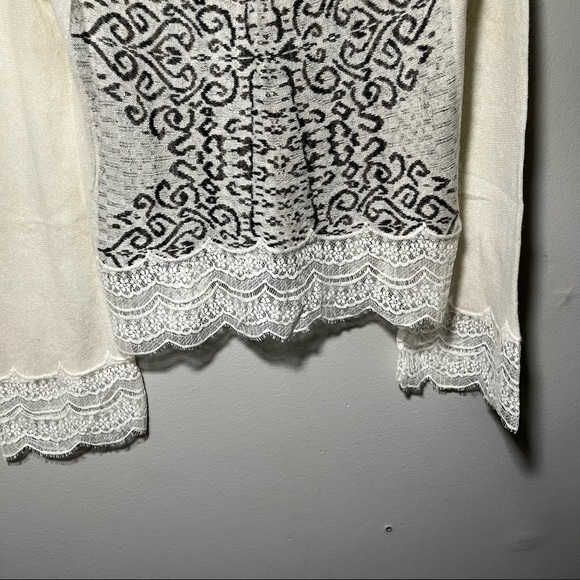Free people angora wool blend sweater with lace trim - Picture 3 of 14